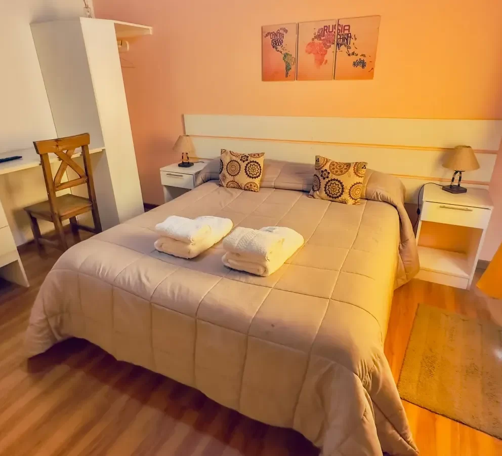 Estimados Huéspedes: Nuestro Apart Hotel en Malargüe 15 Habitacion doble matrimonial de un Apart de 2 ambientes 1 baño en Al Sur de Malargüe Mendoza