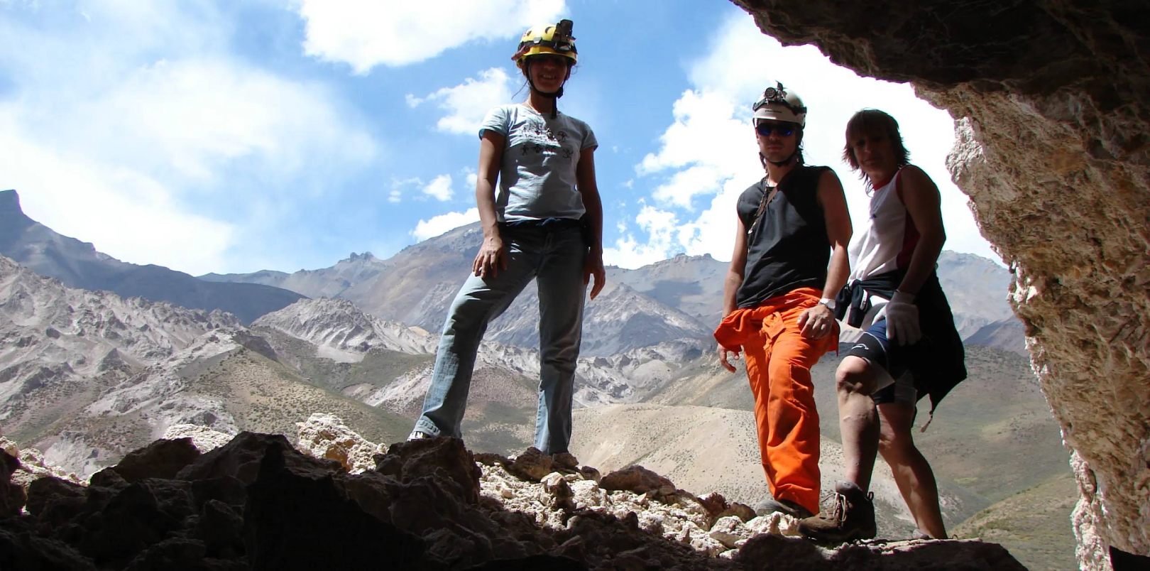 Sala de la Virgen en la Caverna de las Brujas, un lugar emblematico del turismo en Malargüe Mendoza.