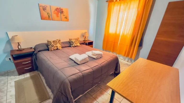 Fotos de Al Sur Apart de Malargüe 11 Dormitorio cama matrimonial o Twin en un apart 2 ambiente 1 baño - para 3-4 pax en Malargüe, Mendoza