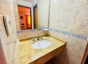 Alquiler en Malargüe: Apart Ideal para 3-4 Personas 6 Antebaño de los Aparts para 3-4 pax de 2 ambientes 1 baño en Al Sur de Malargue, Mendoza, Argentina
